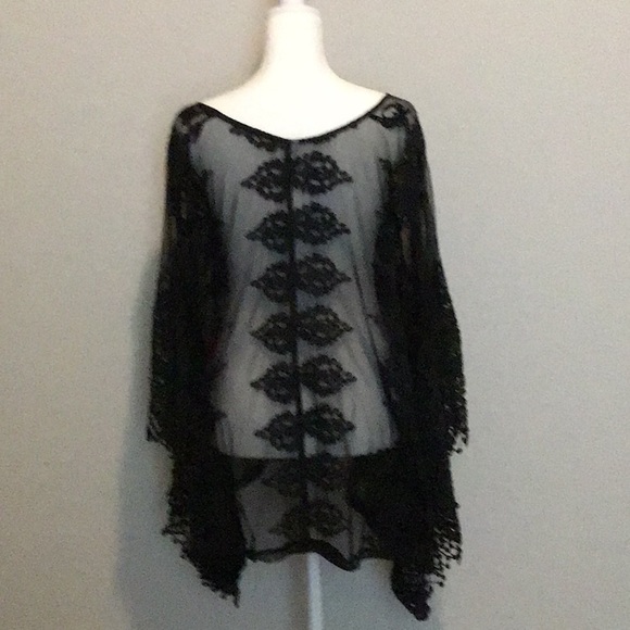 XCVI black lace top, Size Medium/Large - Picture 6 of 9